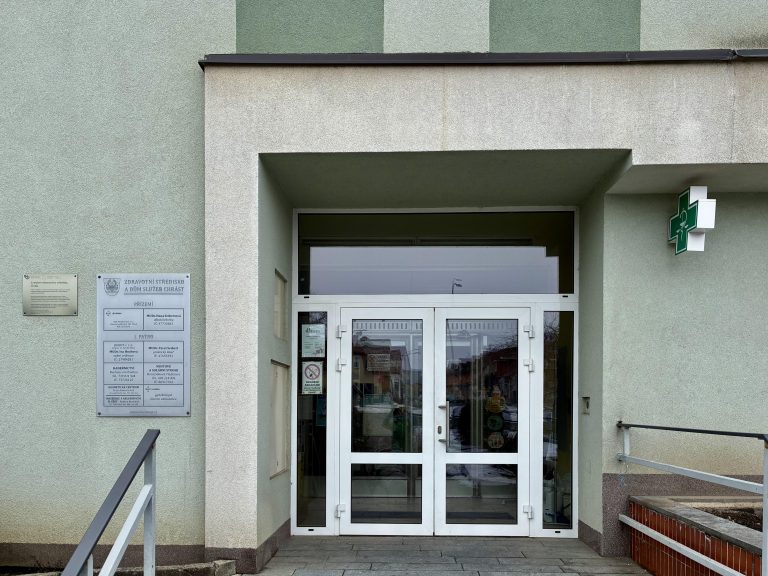Nejlepší Zdravotní středisko blízko mě en Chrást