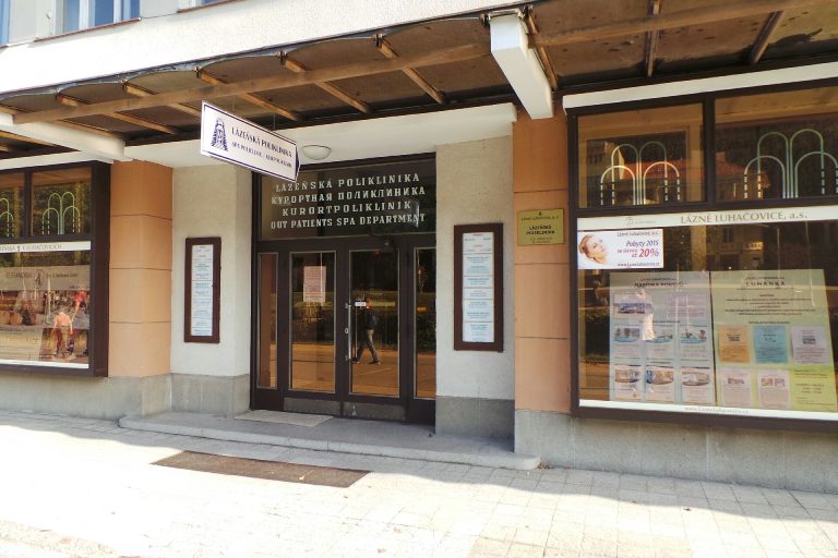 Nejbližší Zdravotní středisko blízko mě ve Slavičíně a jeho okolí