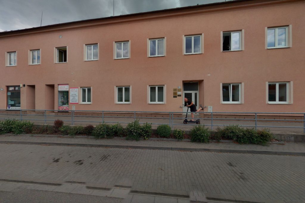 Nejlepší Zdravotní středisko blízko mě en Měnín