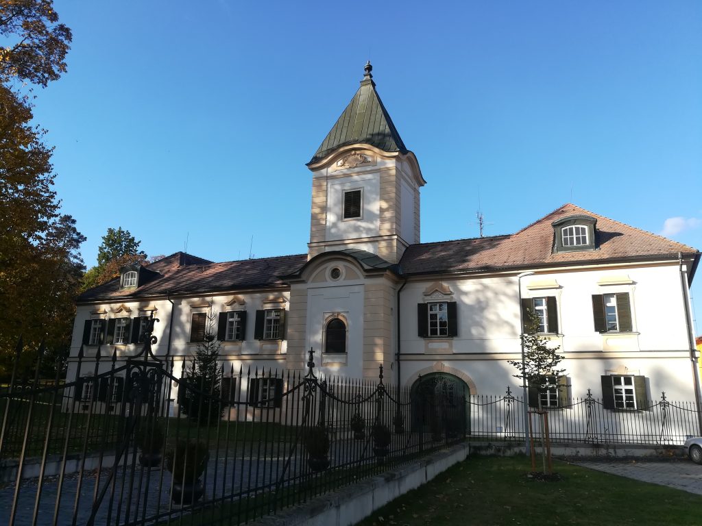 Nejlepší zdravotní středisko blízko mě v Oseku