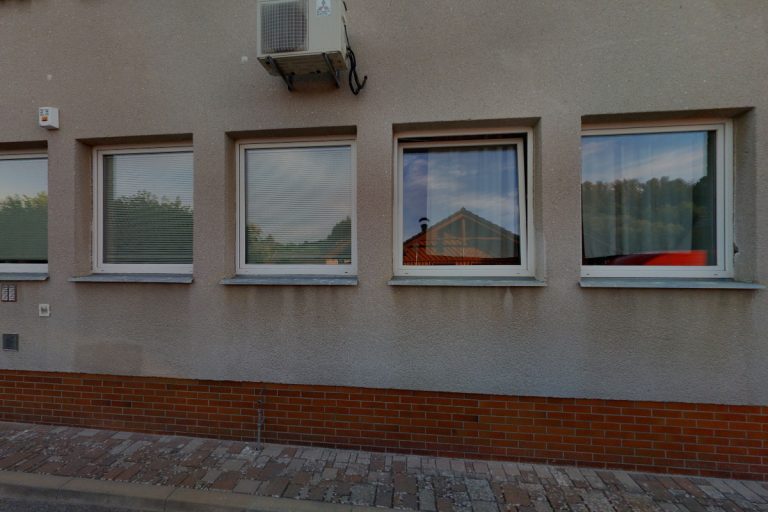 Nejlepší Zdravotní středisko blízko mě en Rovensko pod Troskami